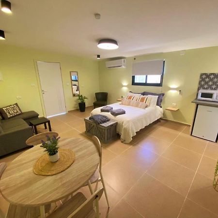 בקתת וולקנו בגולן Volcano Cabin Golan-Heights Sha'al Exterior foto